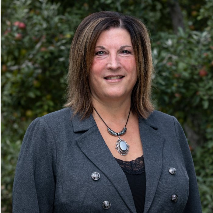 Headshot of Sheryl Johnston