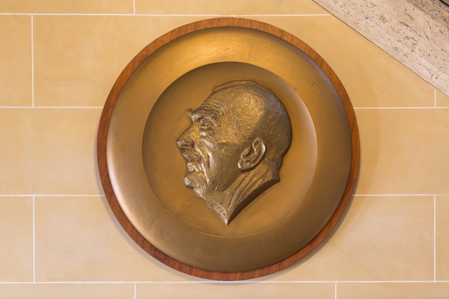 A sculpture of C.S. Mott's profile by renowned artist Marshall Fredericks